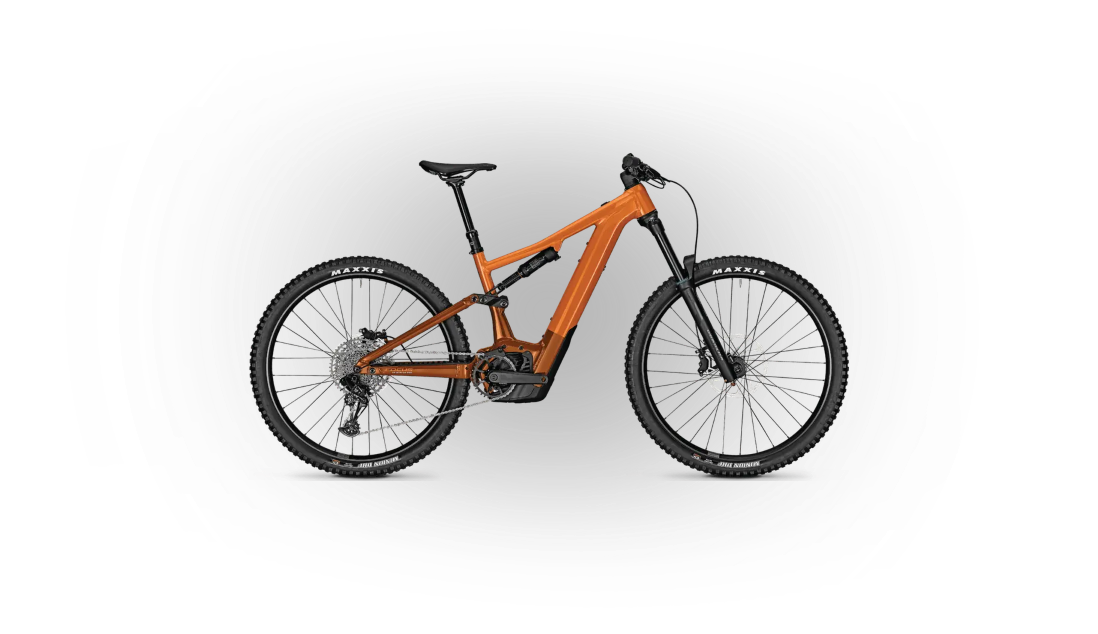 Focus SAM² 6.7 Enduro E-bike w kolorze pomarańczowym